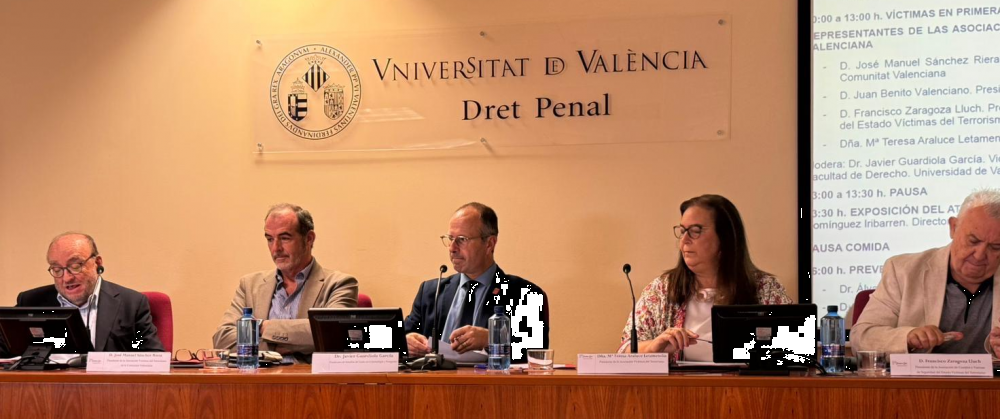 La presidenta de la AVT  participa en las Jornadas de la Cátedra de Estudios de Terrorismo y Derechos de las Víctimas